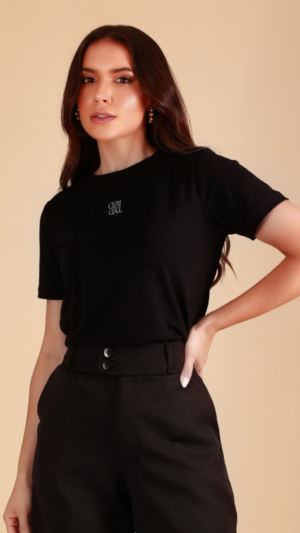BLUSA MALHA COM BORDADO
